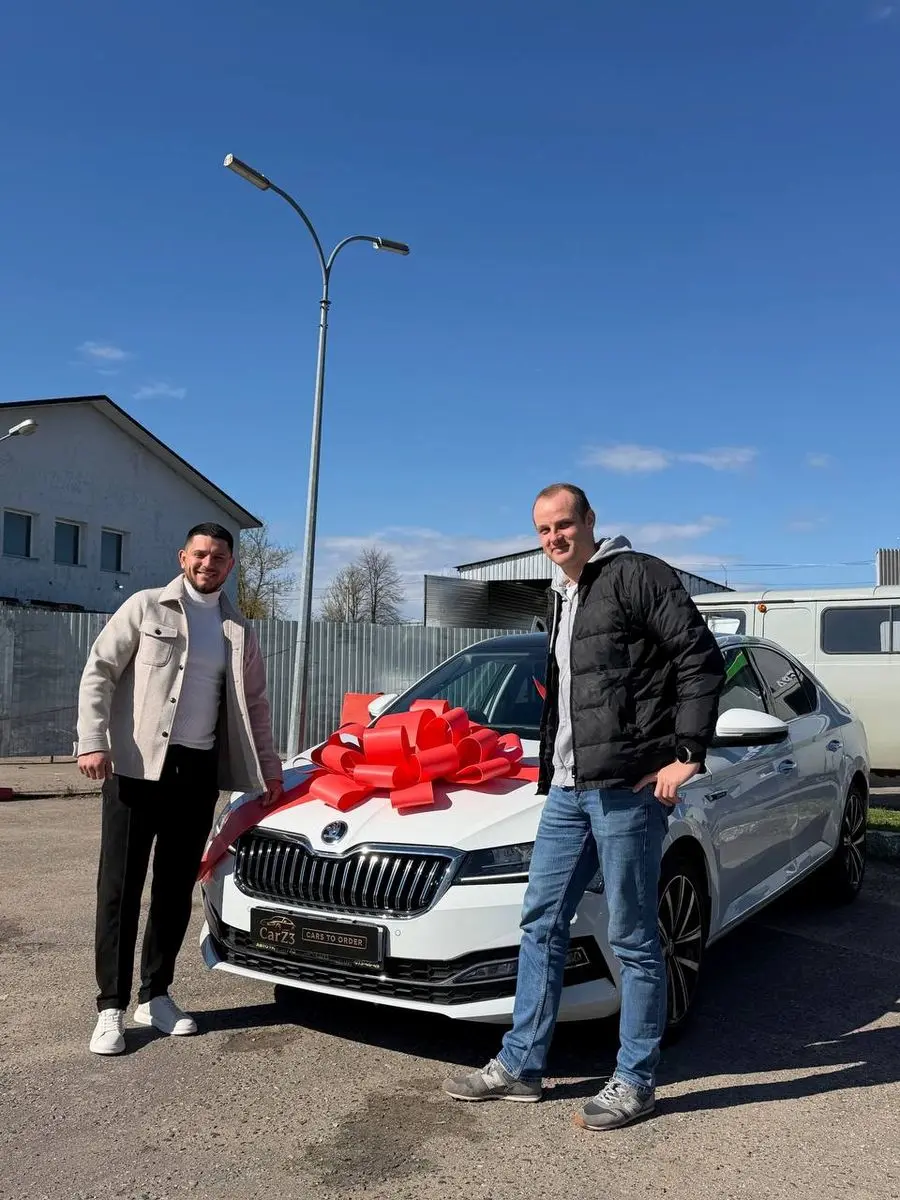 Выдача Skoda Superb клиенту CarZ3
